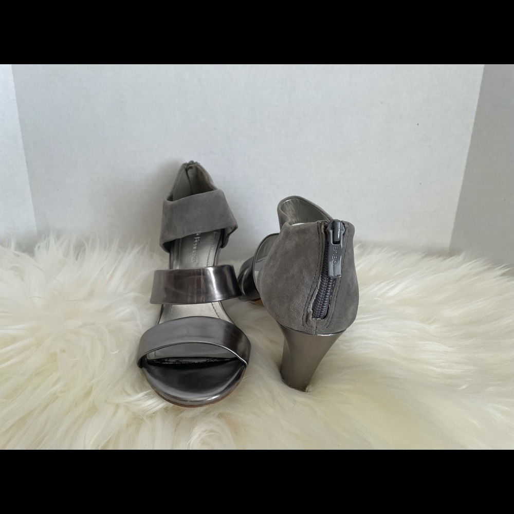 Women’s high heeled sandal